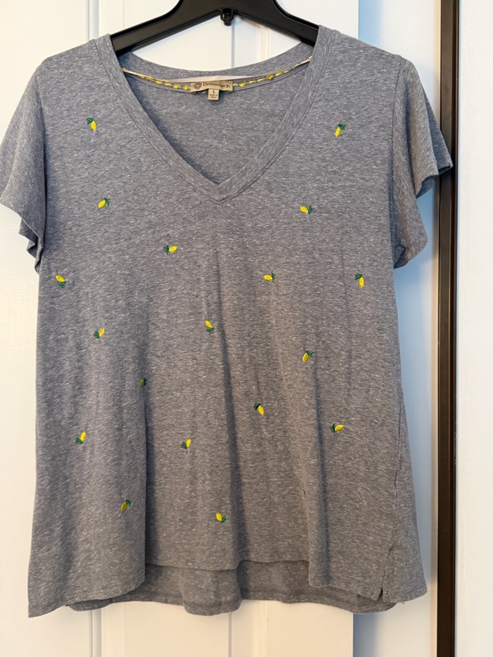 Democracy Gray V-Neck Tee with Yellow Lemon Embroidery